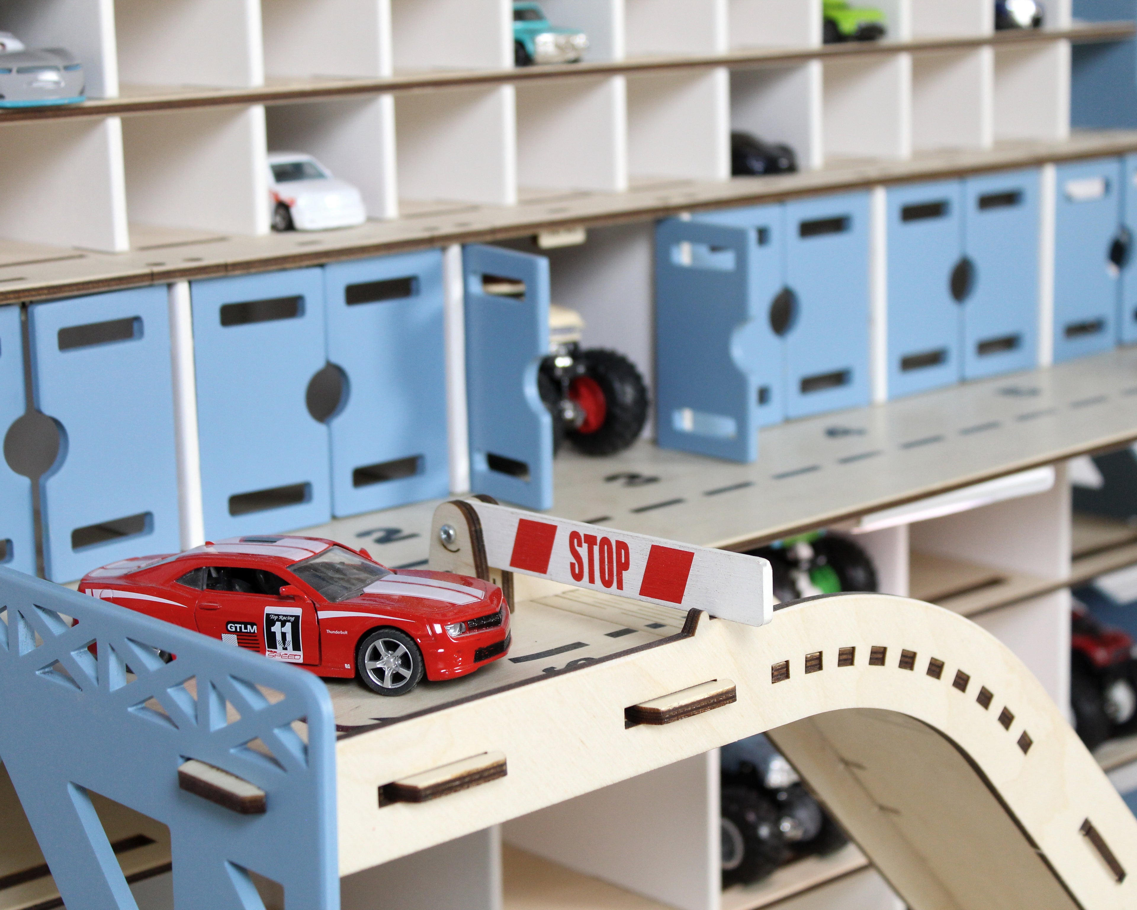 Spielzimmer-Spielzeugauto-Garage für Hot Wheels – KidCarCastle