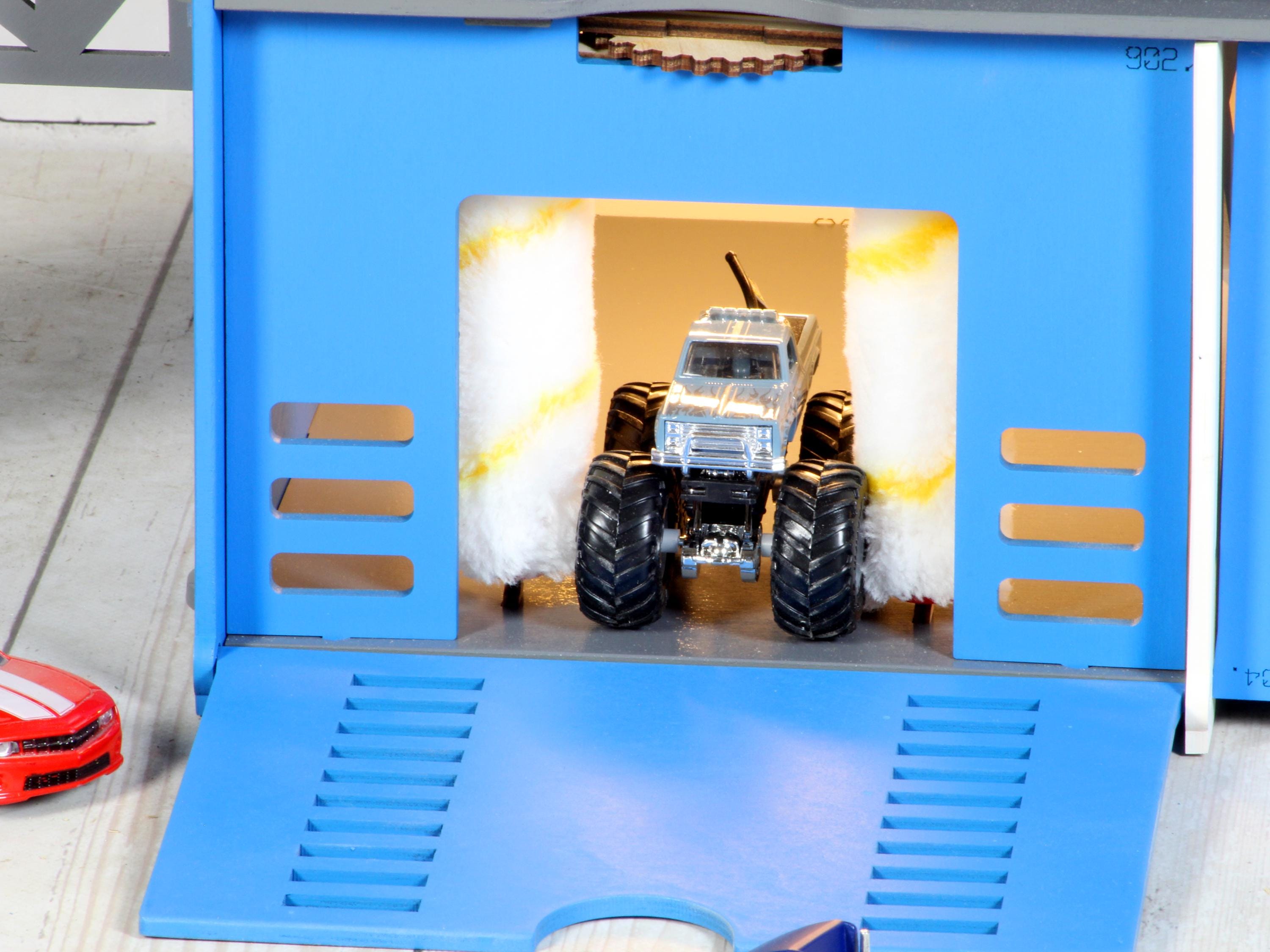 Personalized Wooden Toy Car Garage 94 Slots | LED, Car Wash, Nameplate – Kids Gift